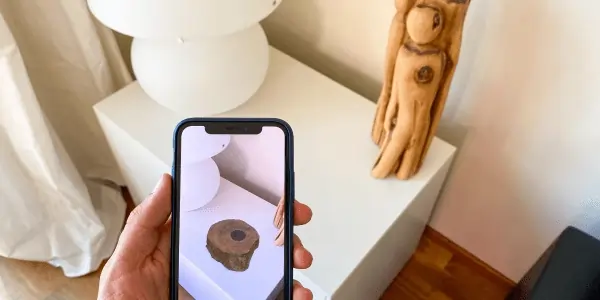 AR app development, engaging users with interactive experiences